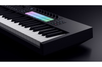 MIDI клавіатура NOVATION Launchkey 49 MK4 9 – techzone.com.ua MIDI клавіатура NOVATION Launchkey 49 MK4 9 – techzone.com.ua