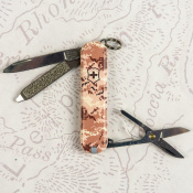 Складной нож Victorinox CLASSIC SD ARMY Пиксель песочный 0.6223.7.W3944pw 10 – techzone.com.ua Складной нож Victorinox CLASSIC SD ARMY Пиксель песочный 0.6223.7.W3944pw 10 – techzone.com.ua
