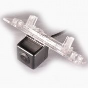 Штатна камера заднього виду IL Trade 9522, FORD 3 – techzone.com.ua Штатна камера заднього виду IL Trade 9522, FORD 3 – techzone.com.ua