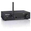 Професійний Bluetooth-аудіоприймач Tascam RX-BT10 1 – techzone.com.ua
