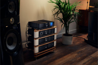 Попередній підсилювач Naim Audio NAC 332 6 – techzone.com.ua Попередній підсилювач Naim Audio NAC 332 6 – techzone.com.ua