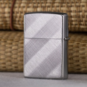 Запальничка Zippo 28182 REG DIAGONAL WEAVE 8 – techzone.com.ua