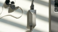 ЦАП із підсилювачем для навушників Astell&Kern AK HC4 Moon Silver 6 – techzone.com.ua ЦАП із підсилювачем для навушників Astell&Kern AK HC4 Moon Silver 6 – techzone.com.ua