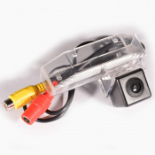 Штатна камера заднього виду IL Trade 9596, MAZDA 3 – techzone.com.ua Штатна камера заднього виду IL Trade 9596, MAZDA 3 – techzone.com.ua