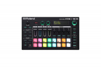 ROLAND MC101 MIDI контролер 1 – techzone.com.ua