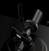 Програвач вінілу Gadhouse Mathis Turntable (GAD2401) 8 – techzone.com.ua Програвач вінілу Gadhouse Mathis Turntable (GAD2401) 8 – techzone.com.ua