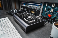 AUDIENT iD44 MKII Аудіоінтерфейс 7 – techzone.com.ua AUDIENT iD44 MKII Аудіоінтерфейс 7 – techzone.com.ua