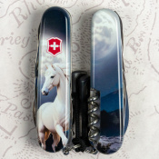 Складной нож Victorinox HUNTSMAN ZODIAC Магический конь 1.3713.3.Z5280pk 10 – techzone.com.ua Складной нож Victorinox HUNTSMAN ZODIAC Магический конь 1.3713.3.Z5280pk 10 – techzone.com.ua