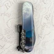 Складной нож Victorinox HUNTSMAN ZODIAC Магический конь 1.3713.3.Z5280pk 12 – techzone.com.ua Складной нож Victorinox HUNTSMAN ZODIAC Магический конь 1.3713.3.Z5280pk 12 – techzone.com.ua