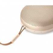 Портативная акустика Bang & Olufsen Beosound A1 2nd Gen Gold Tone 2 – techzone.com.ua Портативная акустика Bang & Olufsen Beosound A1 2nd Gen Gold Tone 2 – techzone.com.ua