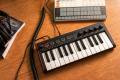 MIDI-клавиатура IK MULTIMEDIA iRIG KEYS 2 Mini 4 – techzone.com.ua