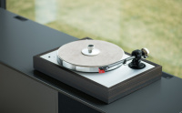Проигрыватель виниловых пластинок Pro-Ject The Classic Evo Quintet-Red Eucalyptus 4 – techzone.com.ua Проигрыватель виниловых пластинок Pro-Ject The Classic Evo Quintet-Red Eucalyptus 4 – techzone.com.ua