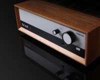Мережевий плеєр Leak TruStream Walnut 5 – techzone.com.ua