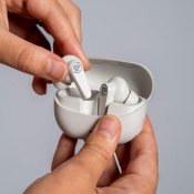 Навушники Jlab Go Pods ANC White (IEUEBGOPODSRWHT124) 5 – techzone.com.ua