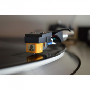 Головка звукознімача з хедшелом Nagaoka MP-110H art. 9393 5 – techzone.com.ua Головка звукознімача з хедшелом Nagaoka MP-110H art. 9393 5 – techzone.com.ua