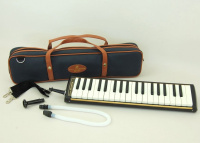 Альт мелодіон Suzuki M-37C 2 – techzone.com.ua Альт мелодіон Suzuki M-37C 2 – techzone.com.ua