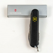Складной нож Victorinox CLIMBER MAT черный матовый лак с желт.лого 1.3703.3.M0008p 12 – techzone.com.ua Складной нож Victorinox CLIMBER MAT черный матовый лак с желт.лого 1.3703.3.M0008p 12 – techzone.com.ua