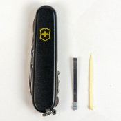Складной нож Victorinox CLIMBER MAT черный матовый лак с желт.лого 1.3703.3.M0008p 7 – techzone.com.ua Складной нож Victorinox CLIMBER MAT черный матовый лак с желт.лого 1.3703.3.M0008p 7 – techzone.com.ua