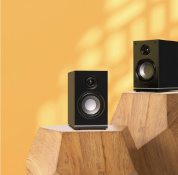 Поличні колонки Magnat Signature Edelstein black 6 – techzone.com.ua Поличні колонки Magnat Signature Edelstein black 6 – techzone.com.ua