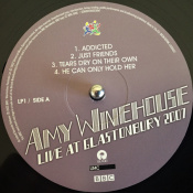 Виниловая пластинка Amy Winehouse: Live At Glastonbury 2007 /2LP 7 – techzone.com.ua Виниловая пластинка Amy Winehouse: Live At Glastonbury 2007 /2LP 7 – techzone.com.ua