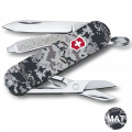 Складаний ніж Victorinox CLASSIC SD ARMY Піксель синій з черв. Лого 0.6223.3.W3943pw 2 – techzone.com.ua