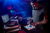 MIDI-контролер Novation Launchpad X 6 – techzone.com.ua MIDI-контролер Novation Launchpad X 6 – techzone.com.ua