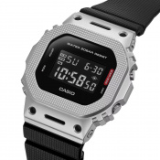 Чоловічий годинник Casio G-Shock G-Steel GM-5600M-1ER 2 – techzone.com.ua