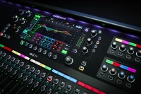 Цифровий мікшерний пульт Allen Heath SQ7+ 6 – techzone.com.ua