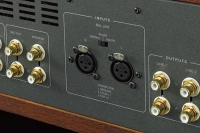 Ламповий передпiдсилювач Luxman CL-38uC Silver 4 – techzone.com.ua
