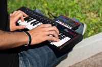 IK MULTIMEDIA iRIG KEYS 2 9 – techzone.com.ua IK MULTIMEDIA iRIG KEYS 2 9 – techzone.com.ua