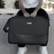 UDG Urbanite MIDI Controller Sleeve Medium Black 3 – techzone.com.ua UDG Urbanite MIDI Controller Sleeve Medium Black 3 – techzone.com.ua