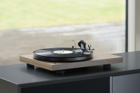 Проигрыватель виниловых пластинок Pro-Ject Debut Recordmaster OM5e Walnut 3 – techzone.com.ua Проигрыватель виниловых пластинок Pro-Ject Debut Recordmaster OM5e Walnut 3 – techzone.com.ua