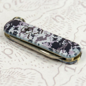 Складной нож Victorinox CLASSIC SD ARMY Пиксель синий 0.6223.3.W3942pw 11 – techzone.com.ua
