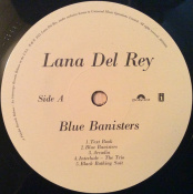 Вінілова платівка LP2 Lana Del Rey: Blue Banisters 5 – techzone.com.ua Вінілова платівка LP2 Lana Del Rey: Blue Banisters 5 – techzone.com.ua