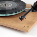 Програвач вінілових платівок Rega Planar 3 Light Oak c ND3 7 – techzone.com.ua