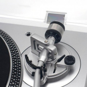 Програвач вінілових платівок Audio-Technica AT-LP120X USB Silver (AT-LP120XUSBSV) 4 – techzone.com.ua Програвач вінілових платівок Audio-Technica AT-LP120X USB Silver (AT-LP120XUSBSV) 4 – techzone.com.ua
