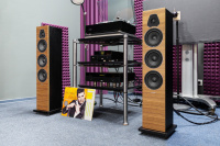 Акустика Sonus Faber Lumina III Walnut 7 – techzone.com.ua Акустика Sonus Faber Lumina III Walnut 7 – techzone.com.ua