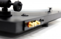 Проигрыватель виниловых пластинок New Horizon 121 Black (с крышкой) 7 – techzone.com.ua Проигрыватель виниловых пластинок New Horizon 121 Black (с крышкой) 7 – techzone.com.ua