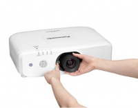 Проектор Panasonic PT-EW550LE 4 – techzone.com.ua Проектор Panasonic PT-EW550LE 4 – techzone.com.ua