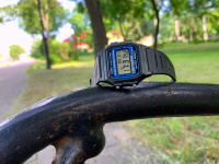 Чоловічий годинник Casio Standard Digital F-105W-1AWYEF 6 – techzone.com.ua