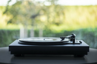 Програвач вінілових платівок Pro-Ject Automat A1 OM10 Black Fully 8 – techzone.com.ua Програвач вінілових платівок Pro-Ject Automat A1 OM10 Black Fully 8 – techzone.com.ua