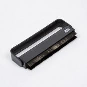 Щітка для вінілу AM Record Carbon Fibre Vinyl Brush 3 – techzone.com.ua Щітка для вінілу AM Record Carbon Fibre Vinyl Brush 3 – techzone.com.ua