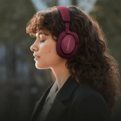 Навушники з мікрофоном Bowers & Wilkins PX7 S2e Ruby Red 8 – techzone.com.ua Навушники з мікрофоном Bowers & Wilkins PX7 S2e Ruby Red 8 – techzone.com.ua