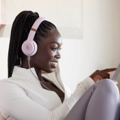 Наушники с микрофоном Beats by Dr. Dre Solo 4 Metallic Pink (MDWJ4) 3 – techzone.com.ua