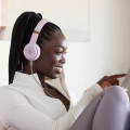 Наушники с микрофоном Beats by Dr. Dre Solo 4 Metallic Pink (MDWJ4) 3 – techzone.com.ua