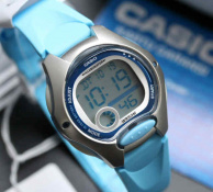 Чоловічий годинник Casio Standard Digital LW-200-2BVDF 5 – techzone.com.ua