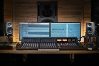 Студійний монітор Genelec 8320APM 4 – techzone.com.ua