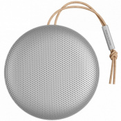 Портативна колонка Bang & Olufsen Beosound A1 2nd Gen Grey Mist (1734001) 2 – techzone.com.ua Портативна колонка Bang & Olufsen Beosound A1 2nd Gen Grey Mist (1734001) 2 – techzone.com.ua
