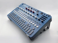 Синтезатор Sonicware Liven Ambient Ø 4 – techzone.com.ua