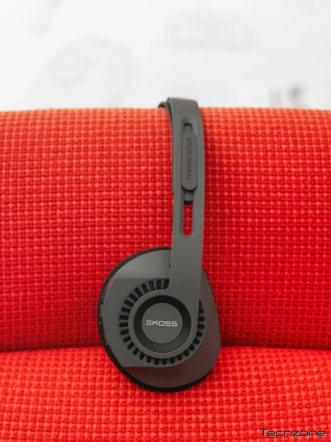 Навушники з мікрофоном KOSS KPH30 Wireless Black (43952) 8 – techzone.com.ua Навушники з мікрофоном KOSS KPH30 Wireless Black (43952) 8 – techzone.com.ua